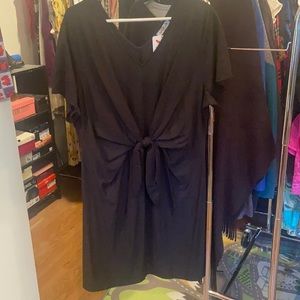 Black knotted front dress.